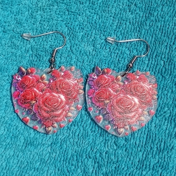 Heart-Shaped Red Rose Earrings Dangle Wire - Picture 3 of 3
